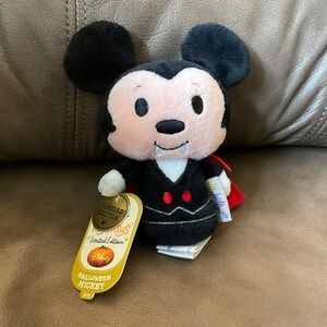 🎃 Hallmark Itty Bittys - Halloween Mickey **limited edition**